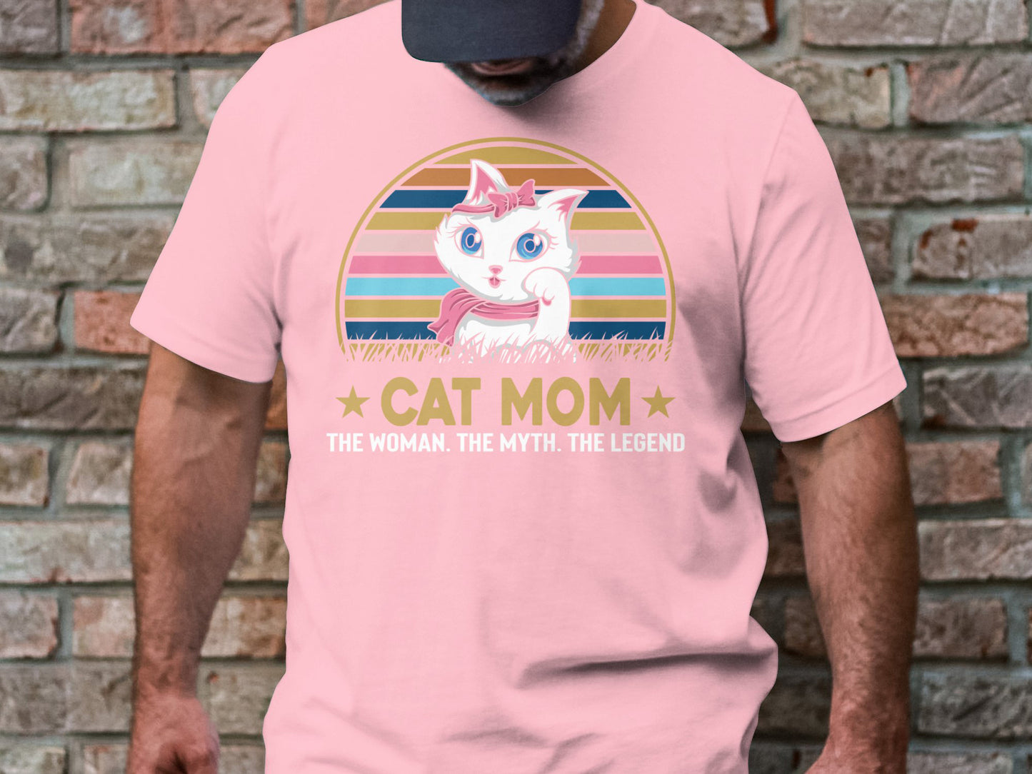 Retro Cat Mom Legend Tee - Chic Feline Fashion Statement